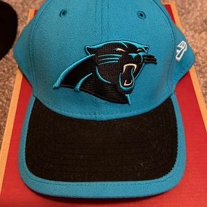 Used good condition Carolina Panthers flex fit hat.